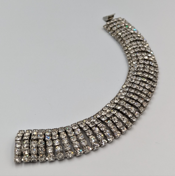 Vintage Silver Tone Clear Rhinestones Half Dome Statement Bracelet 7" Unmarked - Picture 2 of 11